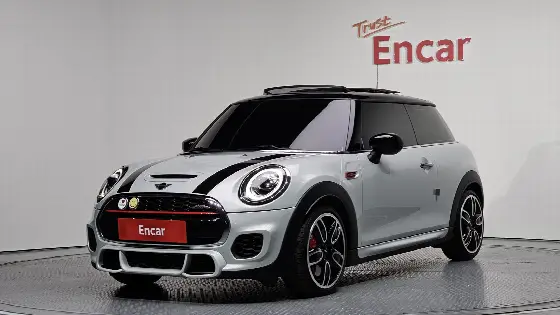 2021 Mini Cooper JCW
