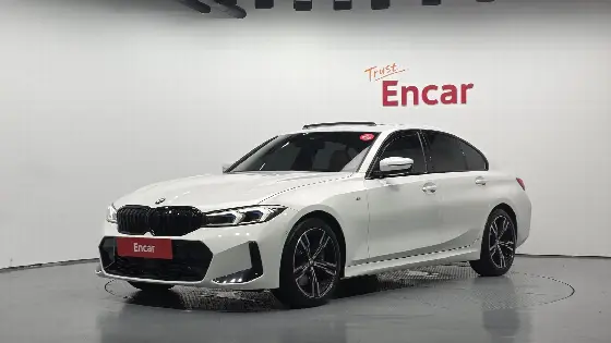 2025 BMW 3-Series 320i M Sport