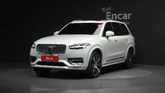 2023 Volvo XC90 B6 Ultimate Bright