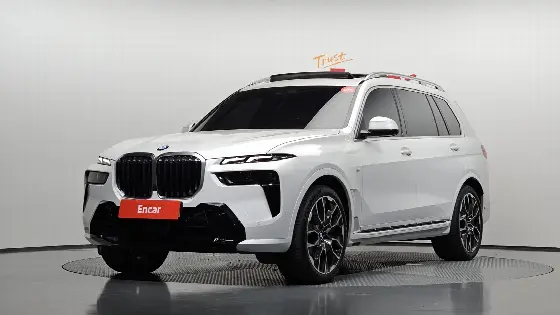 2023 BMW X7 xDrive 40i M Sport 6STR