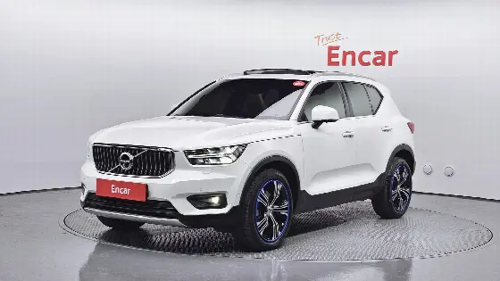 2021 Volvo XC40 B4 Inscription