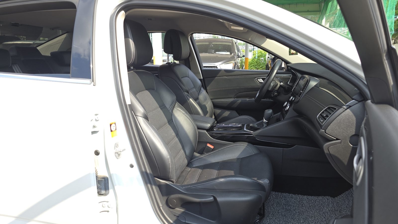 2017 Renault Korea SM6