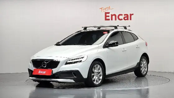 2018 Volvo V40 D3