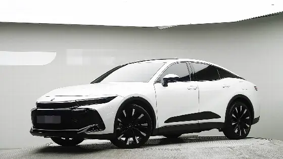 2023 Toyota Crown 2.4 4WD Dual Boost HYbrid