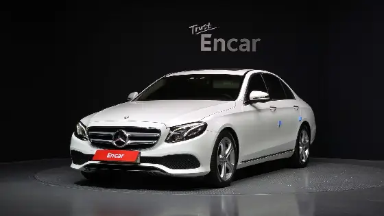 2016 Mercedes-Benz E-Class E220d Avantgarde