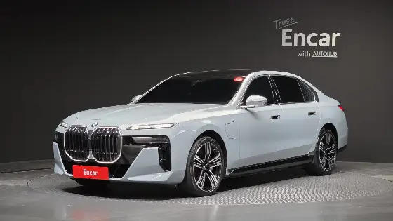 2023 BMW 7-Series 750e xDrive M Sport