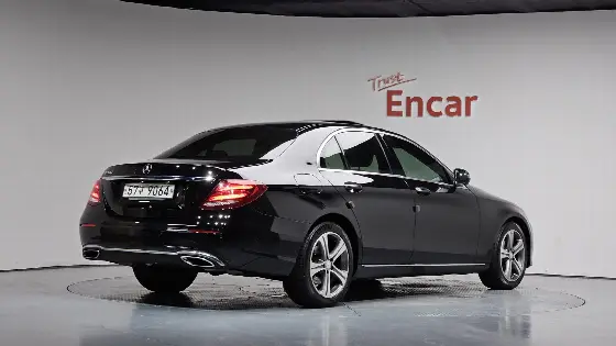 2017 Mercedes-Benz E-Class E300 AV Intelligent Drive