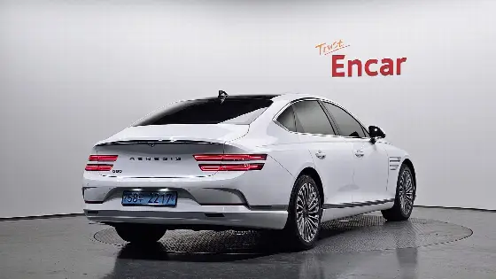 2022 Genesis G80 e-AWD