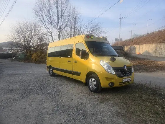 2019 Renault Korea Master 2.3 15-Seater
