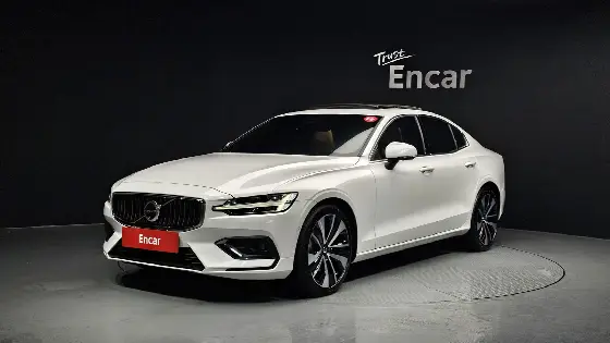 2024 Volvo S60 B5 Ultimate Bright