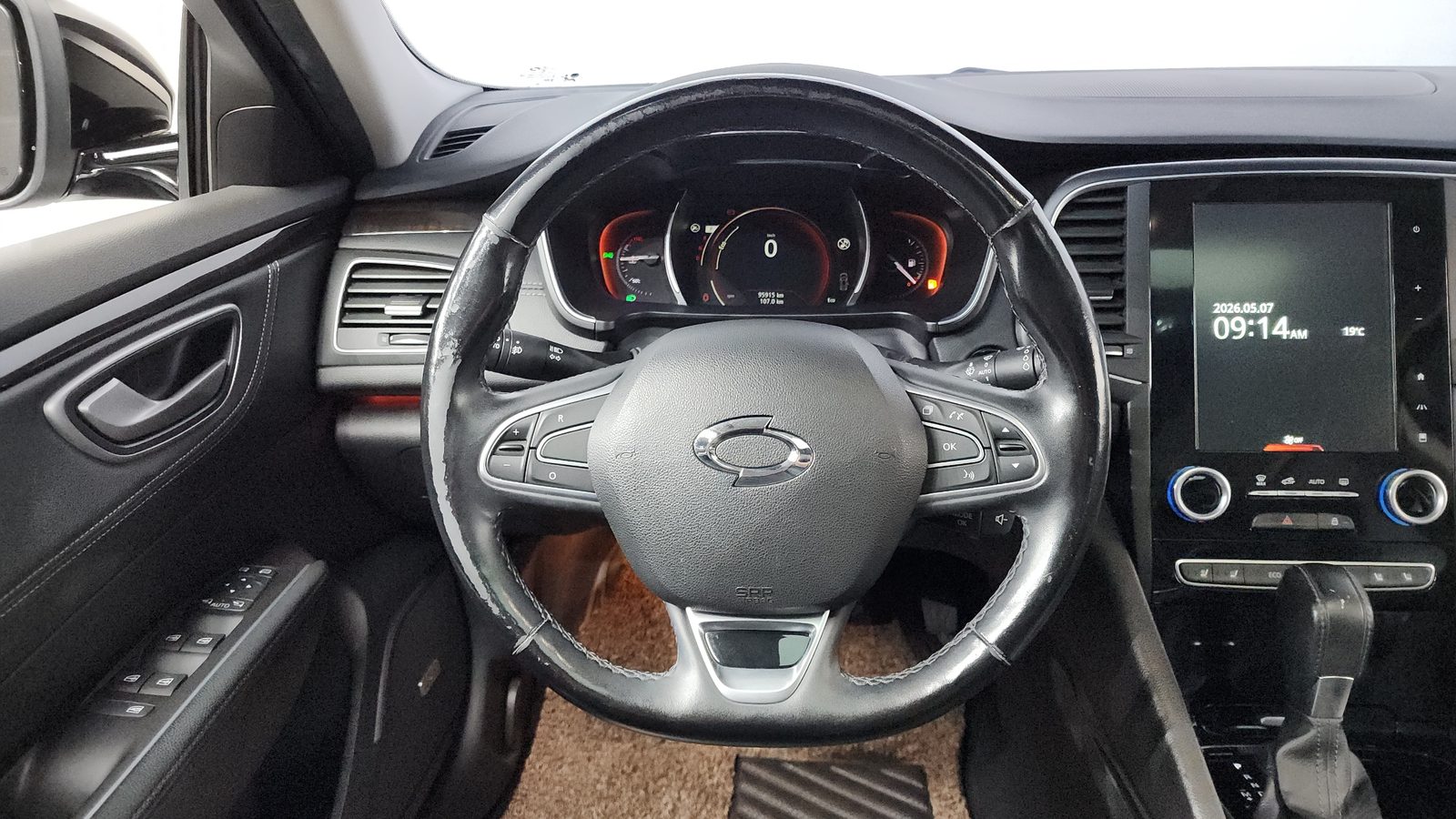 2017 Renault Korea SM6