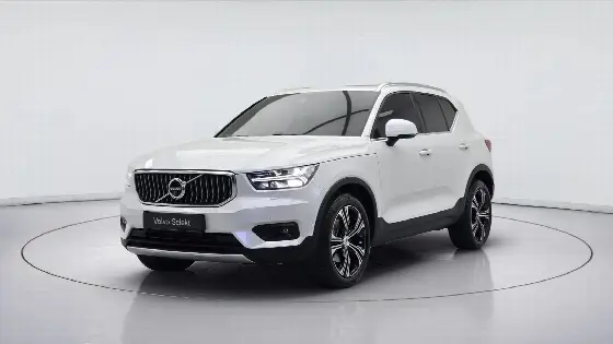2021 Volvo XC40 B4 Inscription