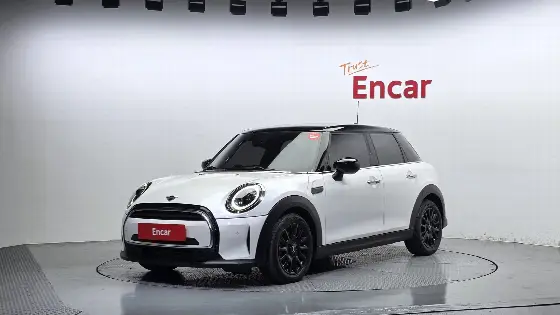 2023 Mini Cooper 5Door Classic