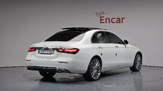 2023 Mercedes-Benz E-Class E450 4MATIC Exclusive