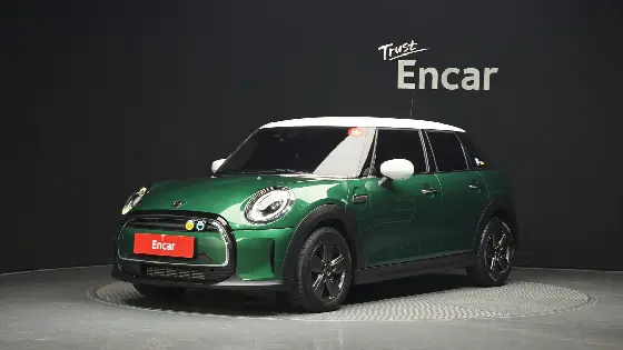 2022 Mini Cooper 5Door Classic