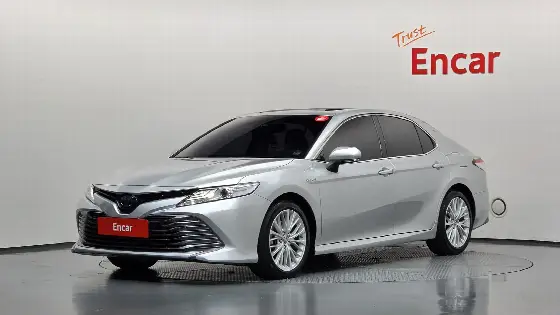 2018 Toyota Camry 2.5 XLE Hybrid