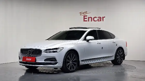 2025 Volvo S90 B5 Ultra Bright