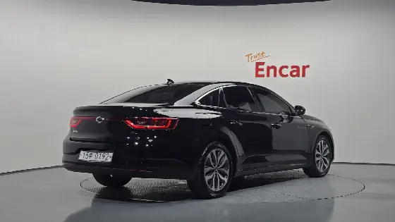 2016 Renault-KoreaSamsung SM6 2.0 LPe LE (Disabled)
