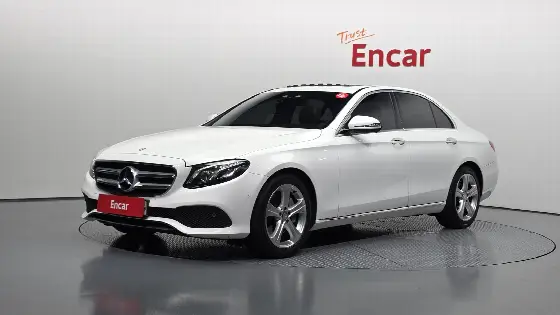 2016 Mercedes-Benz E-Class E220d Avantgarde