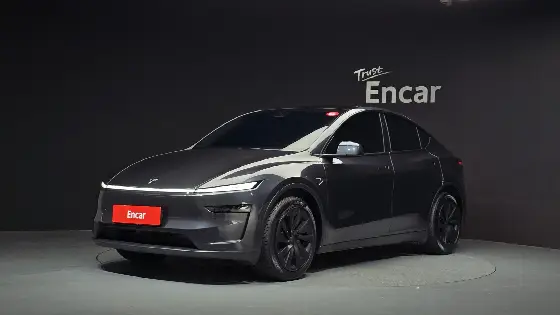2025 Tesla Model Y Long Range AWD