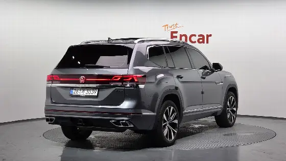 2025 Volkswagen Atlas 2.0 TSI R-LINE 7-Seater