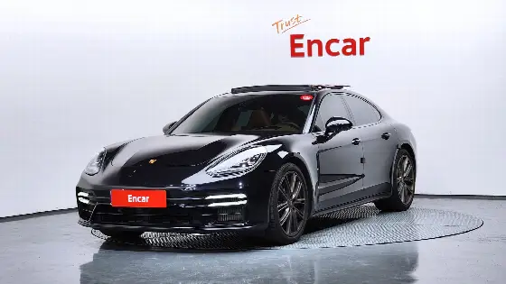 2023 Porsche Panamera 2.9 AWD Platinum Edition