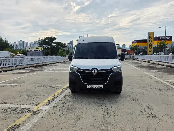 2020 Renault Korea Master 2.3 13-Seater