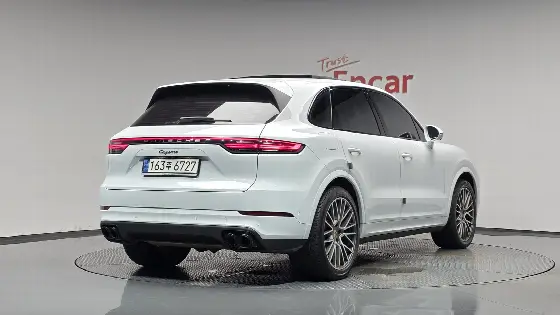 2022 Porsche Cayenne 3.0 PLATINUM EDITION