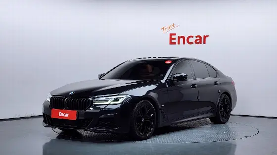 2021 BMW 5-Series 520i M Sport