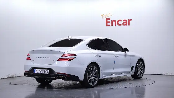 2022 Genesis G70 Gasoline 2.0T 4WD