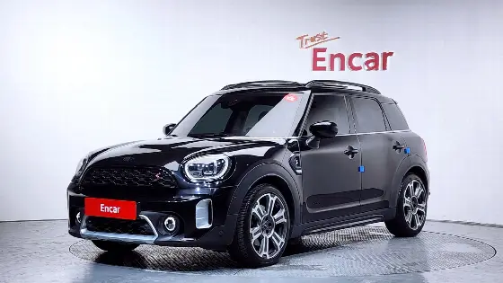 2023 Mini Countryman ALL4 Classic Launch Pack
