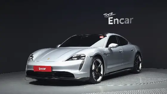 2020 Porsche Taycan 4S