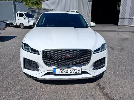 2022 Jaguar F-PACE D200 SE