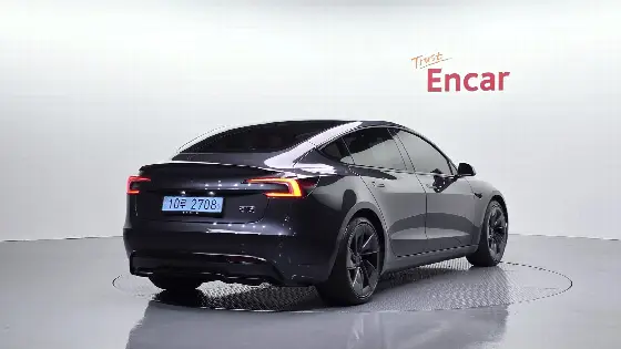 2024 Tesla Model 3 Performance AWD