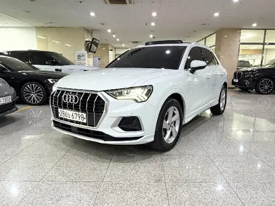 2020 Audi Q3 35 TDI Premium