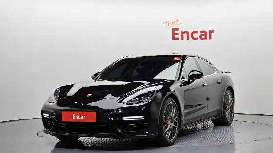 2018 Porsche Panamera 4.0 Turbo