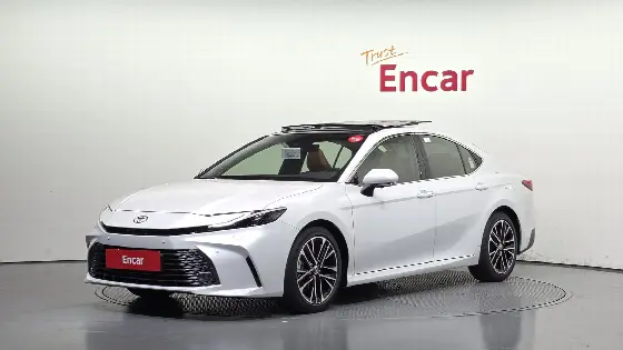 2026 Toyota Camry 2.5 XLE Premium Hybrid