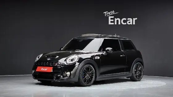 2016 Mini Cooper Standard