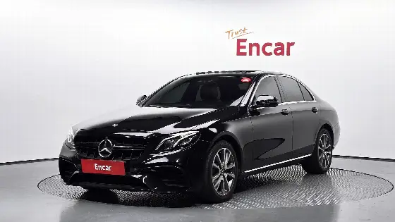2019 Mercedes-Benz E-Class E300 4MATIC Avnatgarde