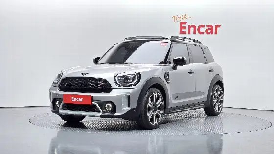 2023 Mini Countryman ALL4 Classic Launch Pack