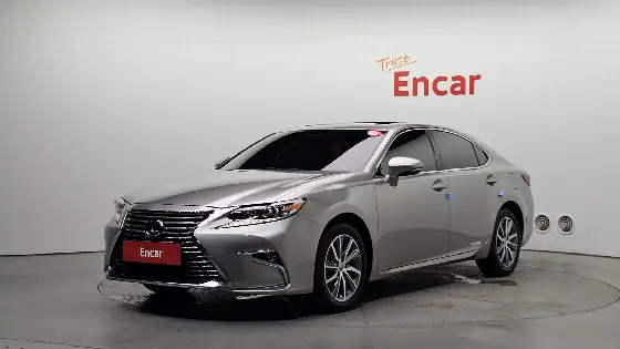 2016 Lexus ES Supreme