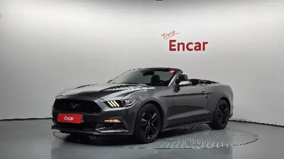 2016 Ford Mustang Convertible