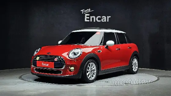 2017 Mini Cooper 5Door HIGH