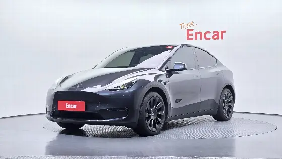 2024 Tesla Model Y Long Range AWD