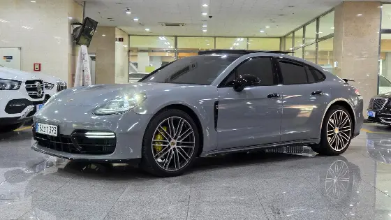 2018 Porsche Panamera 2.9 4S