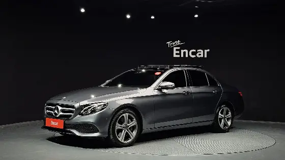 2018 Mercedes-Benz E-Class E300 Avantgarde