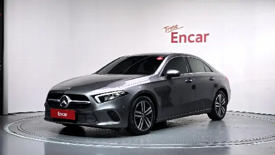 2022 Mercedes-Benz A-Class A220 Sedan