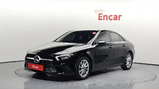 2020 Mercedes-Benz A-Class A220 Sedan