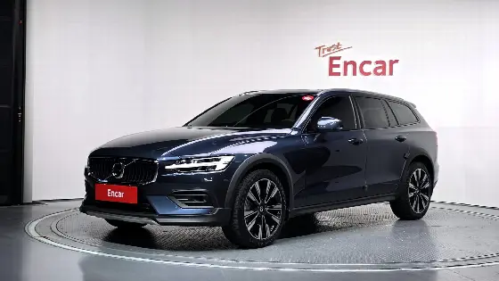 2022 Volvo V60 B5 Pro AWD