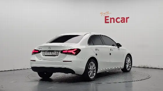 2020 Mercedes-Benz A-Class A220 Sedan